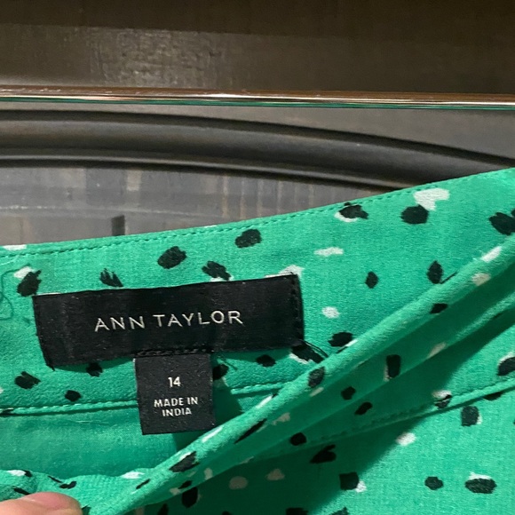 Ann Taylor Green Patterned High-Low Skirt - Picture 4 of 5